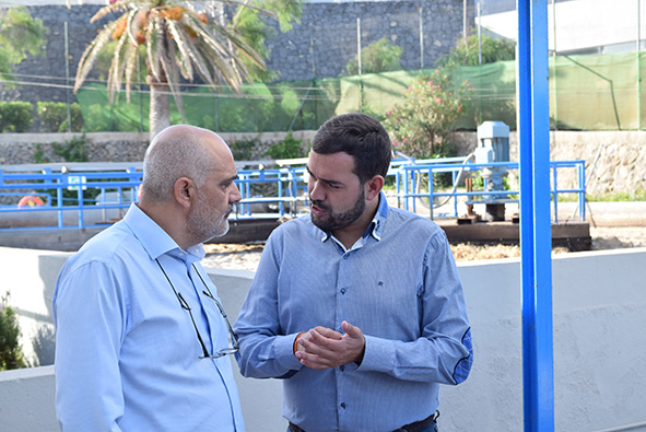 Félix Armas, gerente de Teidagua, y Josimar Hdez
