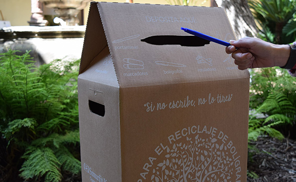 Reciclaje material de escritura