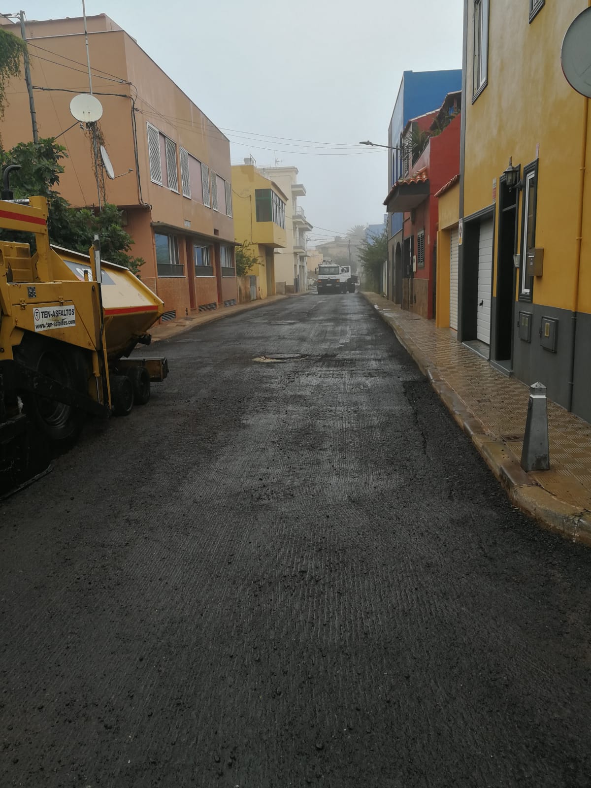 Repavimentación calle Atxona