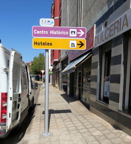 Señales turísticas La Laguna