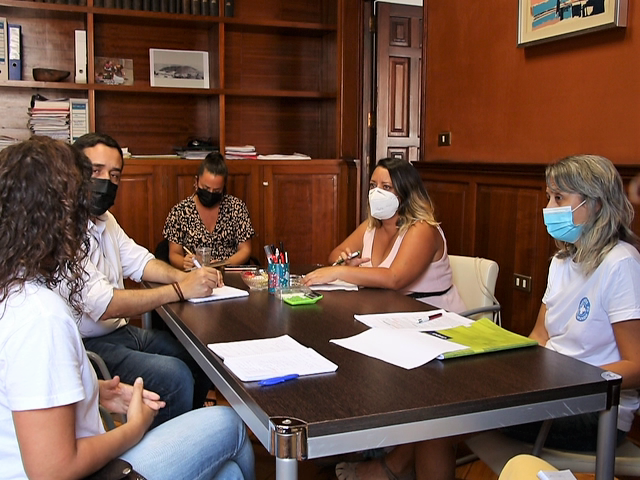 Reunión Médicos del Mundo Rubens e Idaira