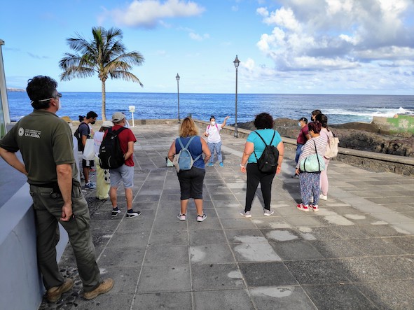 Concienciación discapacidad Punta Hidalgo limpieza playa