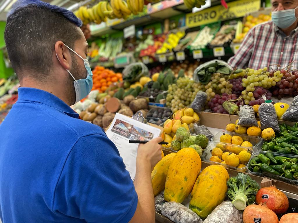 Encuesta en mercado municipal
