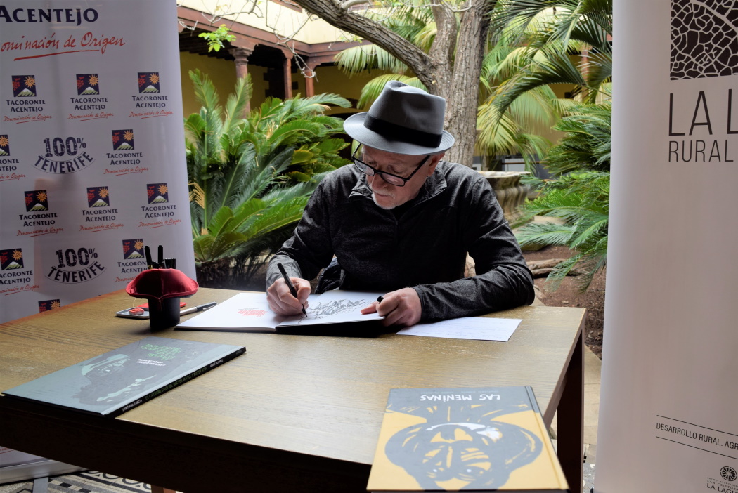 El ilustrador Javier Olivares