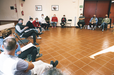 Presentación del alcalde del anteproyecto ante vecinos y vecinas de Punta del Hidalgo