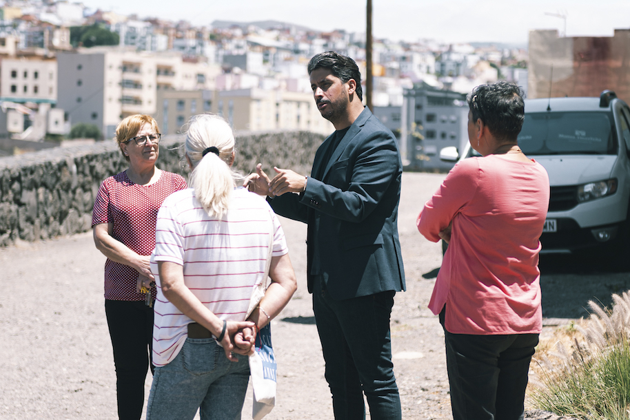 Visita del alcalde a la calle San Gaspar