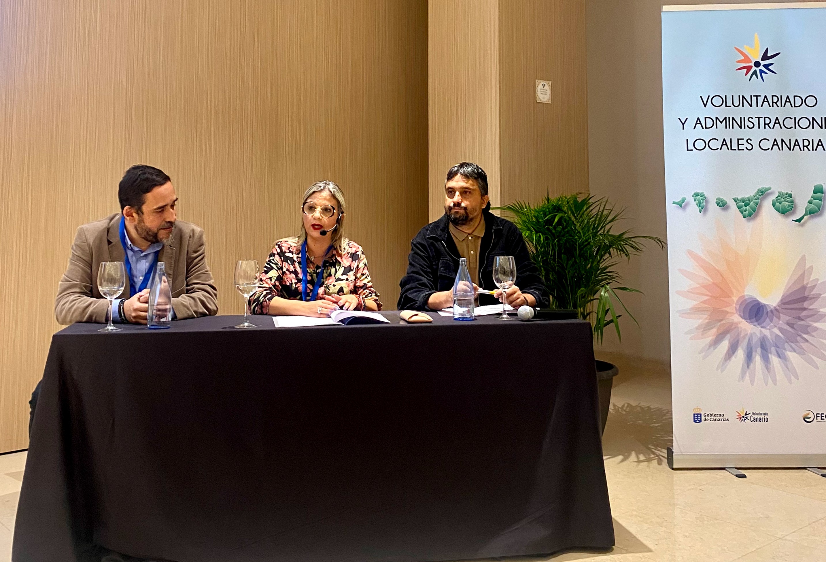 Ascanio_Fuentes_Bermúdez_Encuentro_voluntariado_ayuntamientos_canarios