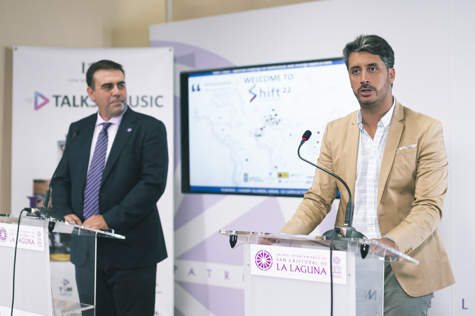 Jorge Méndez y Luis Yeray Gutiérrez durante la presentación de SHIFT 2022