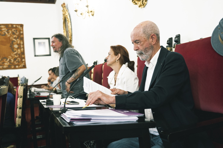 Santiago Pérez en el pleno_091122