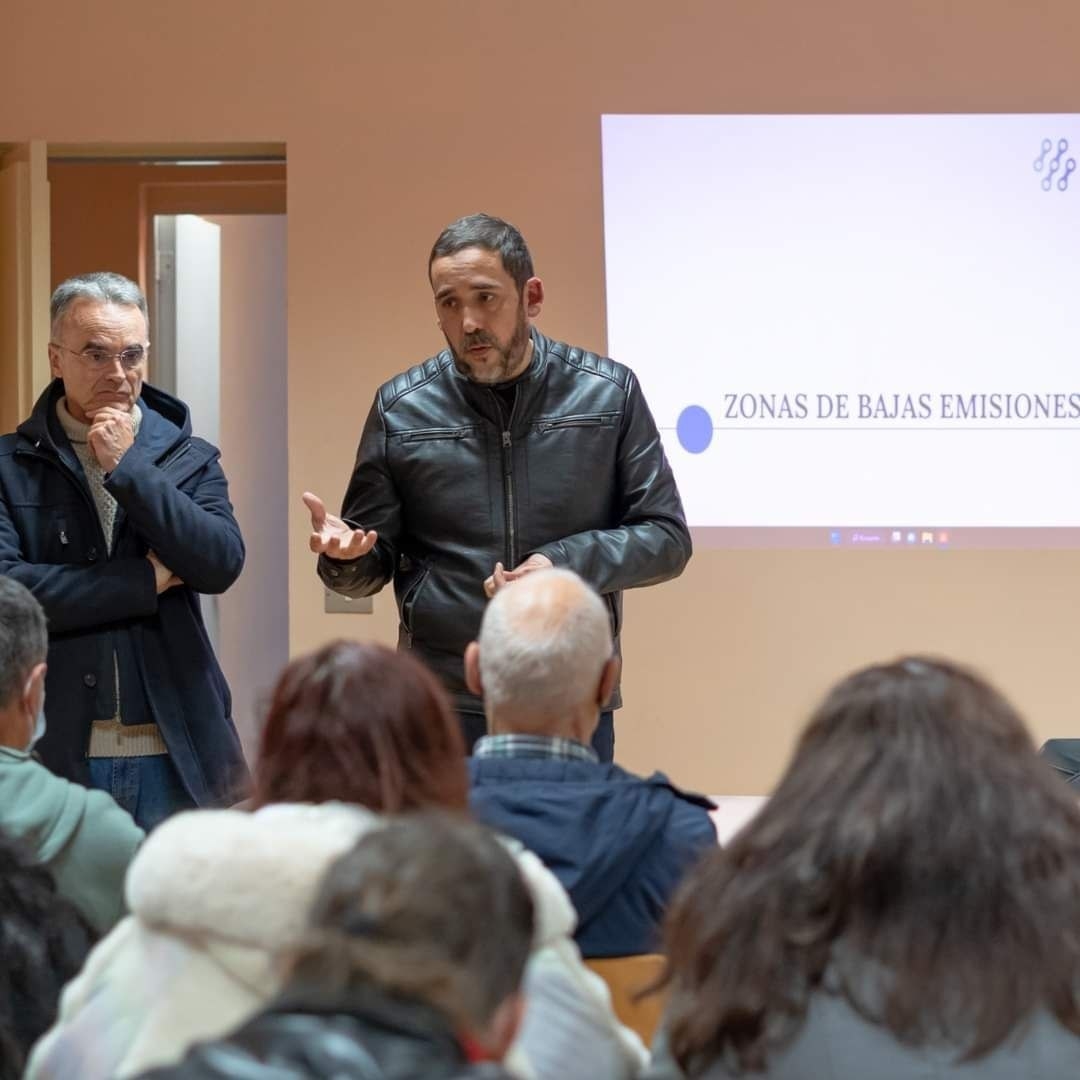 ZBE_reunión_asociaciones_Ascanio_Hernández1