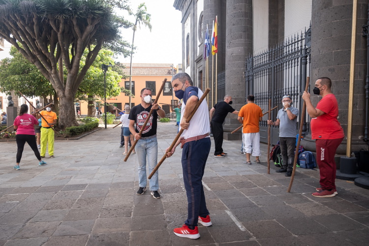 Archivo_Lucha del garrote adaptada