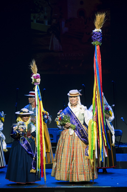 La niña Nora Ramos es elegida Romera Infantil y Julia Tapia, Romera de Mayores de las fiestas de San Benito