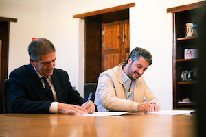 Firma del acuerdo
