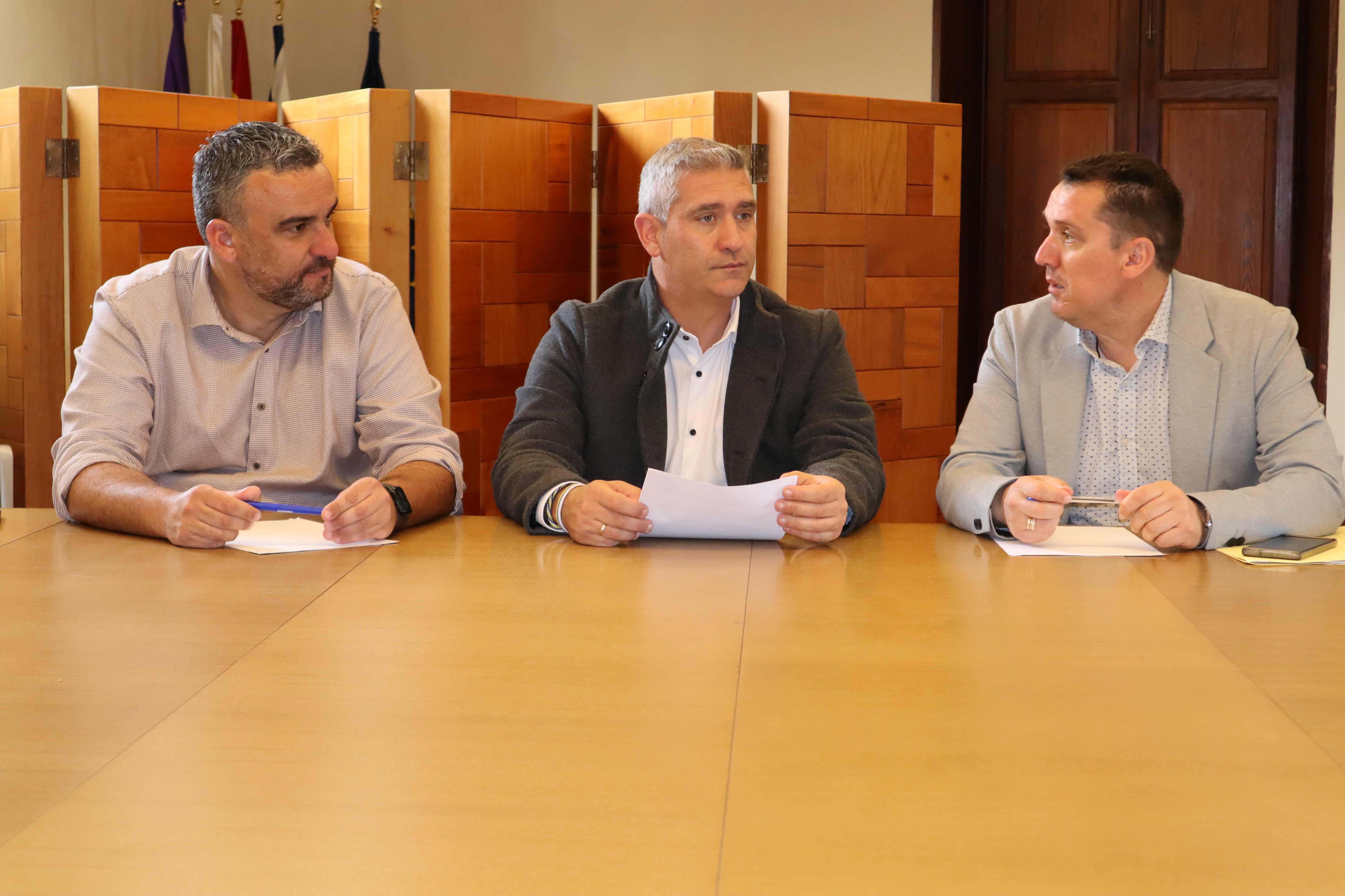 Reunión solares