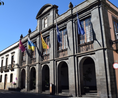 UTF-8Fachada_Ayuntamiento_LaLaguna