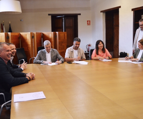 Firma bonos comercio