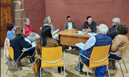 Foto reunión mucho por vivir 26