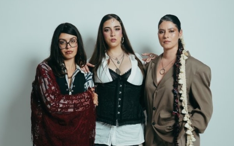 Sara Ibala, Kali Ninmah y Lily Galiano desde 7.70 — Música en San Cristóbal de La Laguna, Tenerife