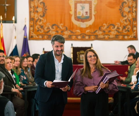 Archivo_Luis Yeray Gutiérrez y María Cruz en un acto con entidades sociales