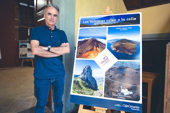 José Luis Hernández expo volcanes Casa Capitanes